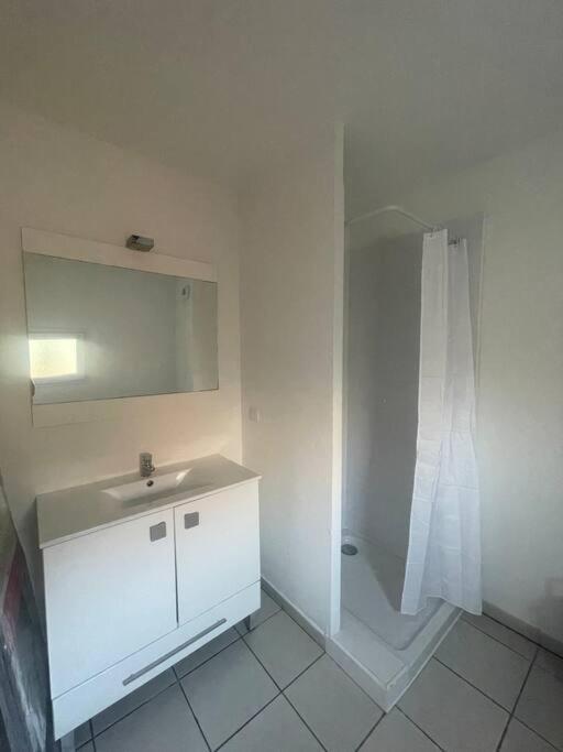 Appartement 2 Pieces Fréjus Екстериор снимка